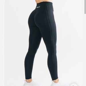 NWT Alphalete Pulse Kinetic Leggings